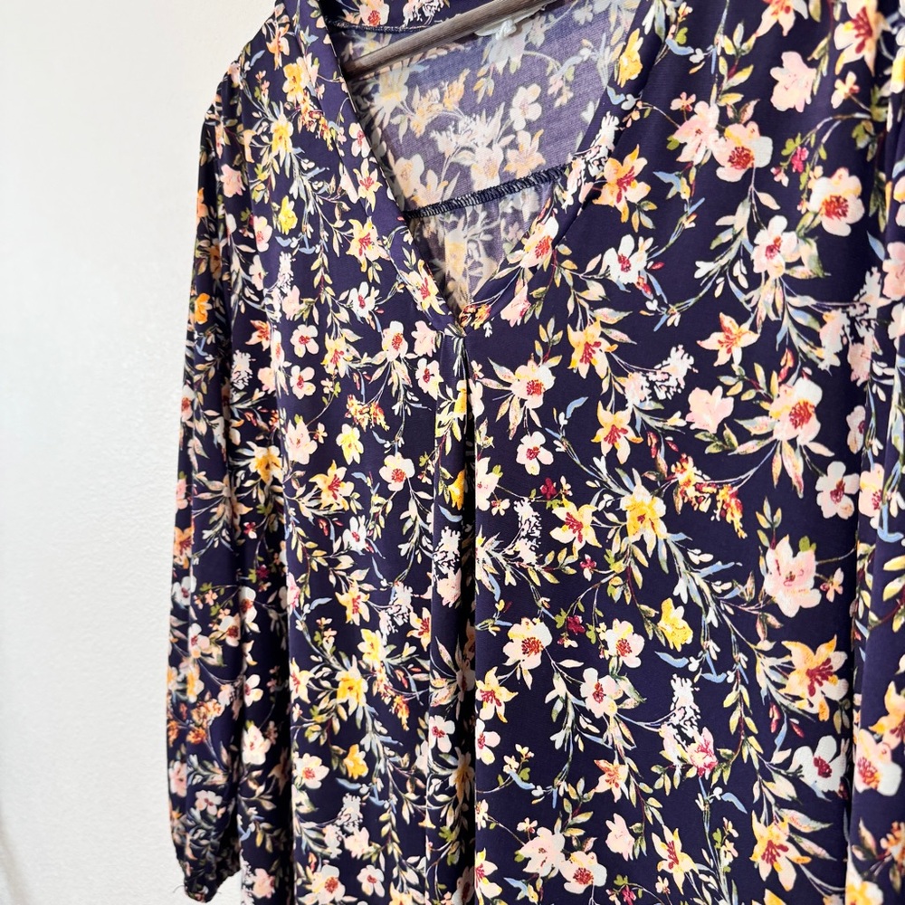 Two by Vince Camuto Floral Boho Blouse Navy Romantic Cottagecore XXL - Picture 3 of 9